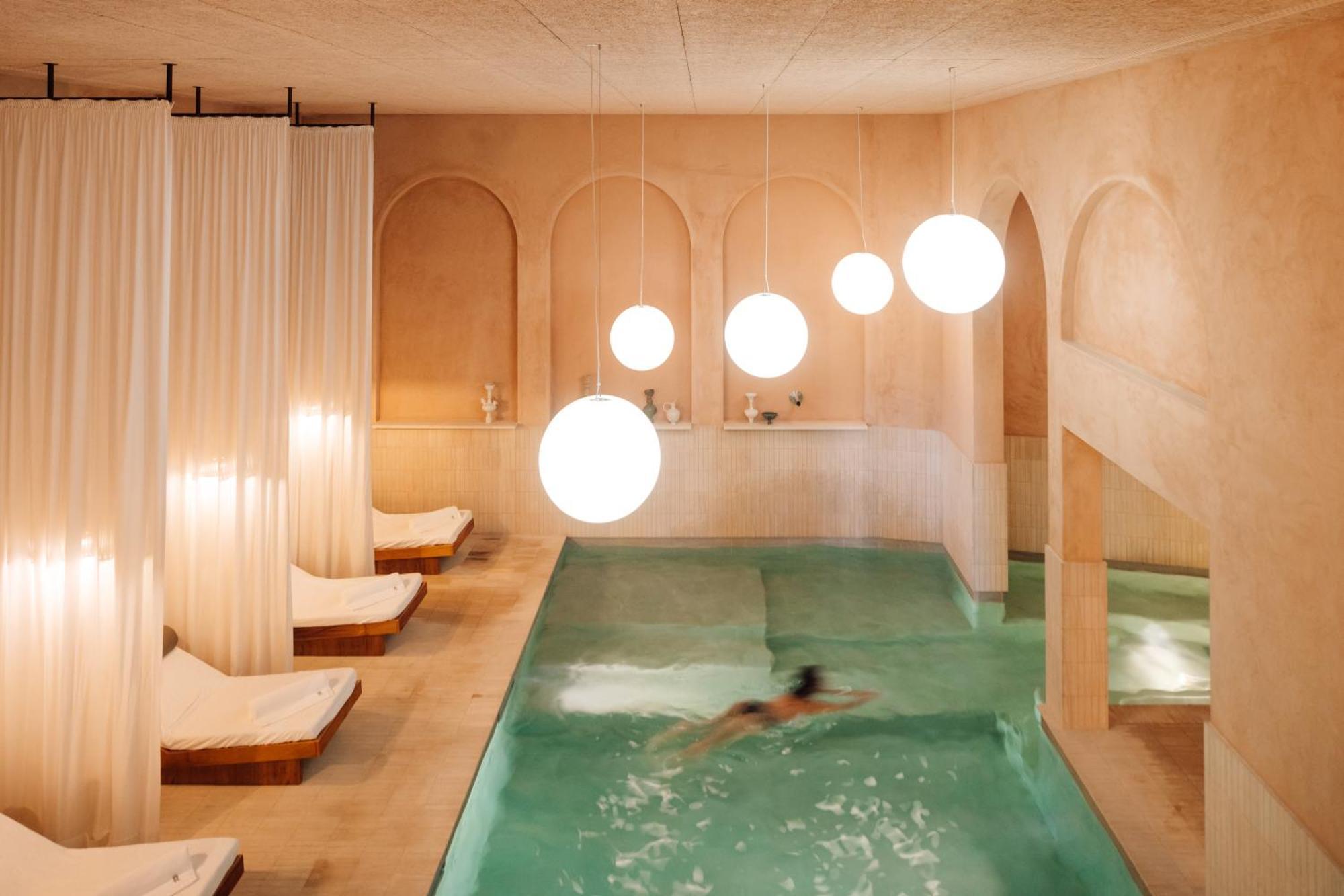 The Rebello Hotel & Spa - Small Luxury Hotels Of The World Vila Nova de Gaia Esterno foto The spa at The Standard, East Village